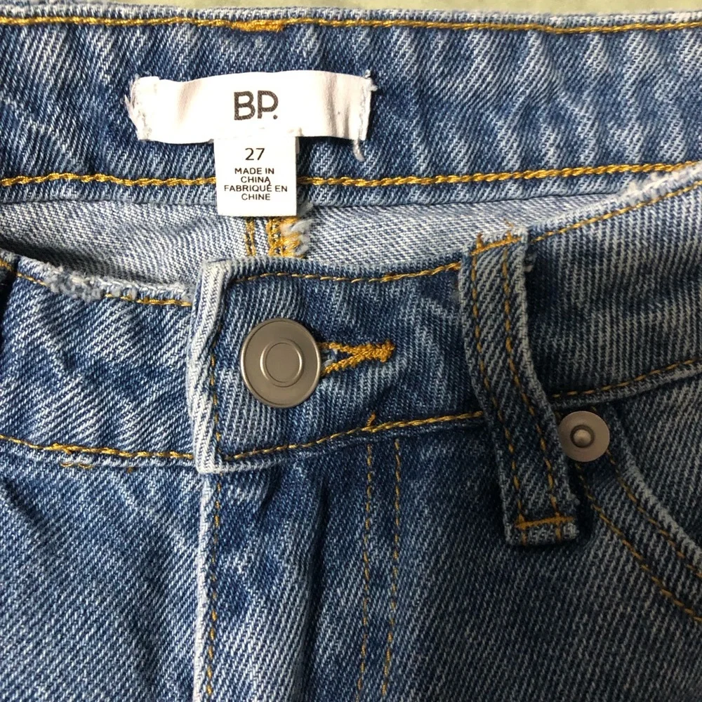 BP Be Responsible cut off denim jean short shorts‎ women 27 distressed waist 28”